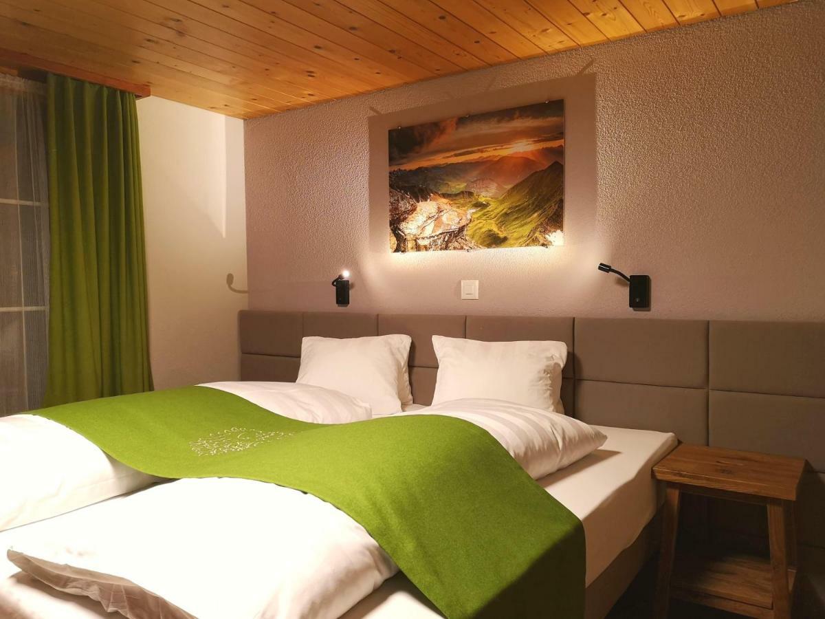 Hotel National フルティゲン エクステリア 写真